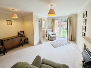 Photo 7- click for photo gallery